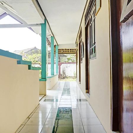 Oyo 90928 Wisma Asri Putra Syariah Bogor Exterior foto